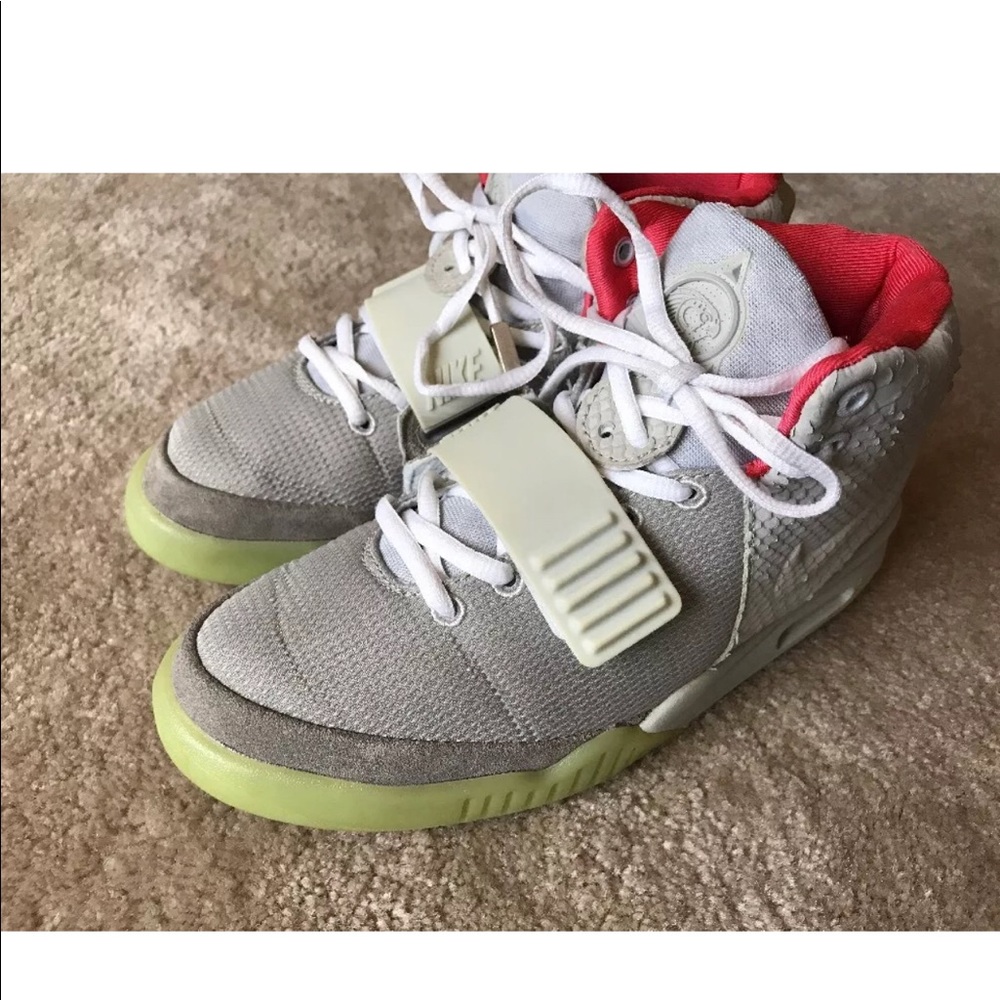 Yeezy 2 platinum
